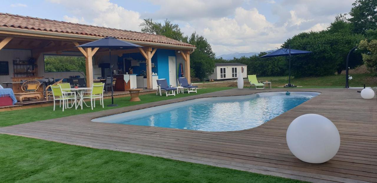 Les Chalets Salineens Salies-du-Salat 外观 照片