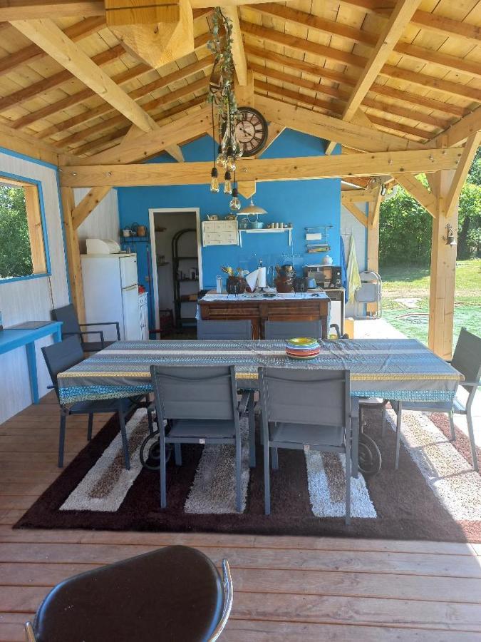 Les Chalets Salineens Salies-du-Salat 外观 照片
