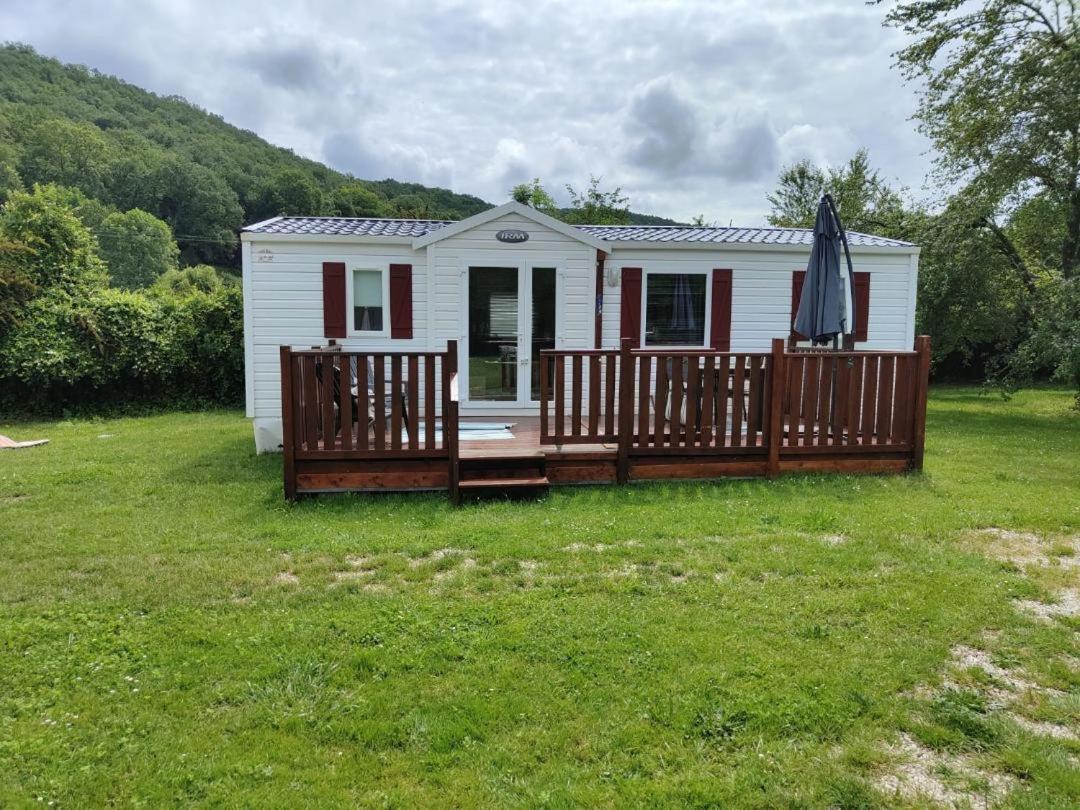 Les Chalets Salineens Salies-du-Salat 外观 照片
